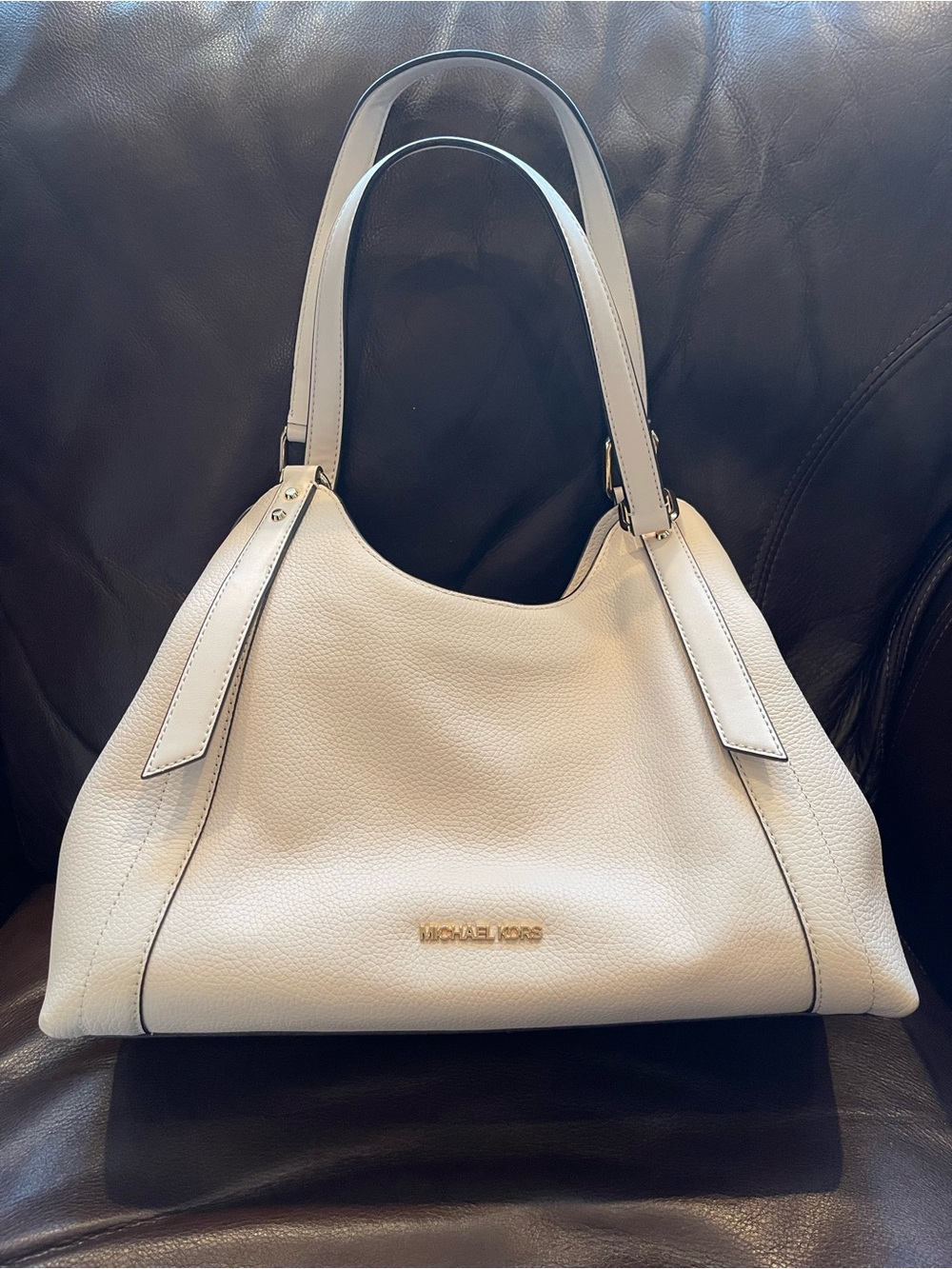 NWT Michael Kors Arlo leather handbag cream